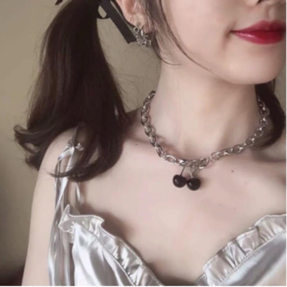 NWOT Black cherry silver chain choker necklace from Japan